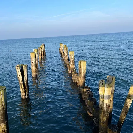 Huehnergott Apartman Zingst